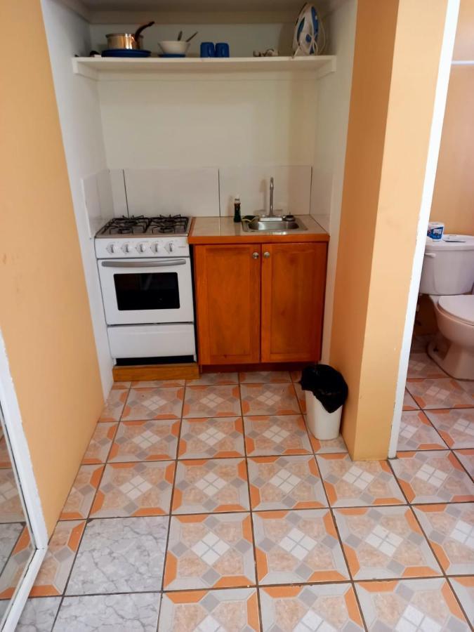 Beverley's Guest House, Nevis Extérieur photo